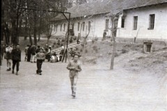 Iskola-008