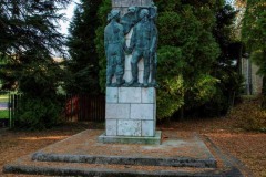 MAORT-Munkasotthon-Deryne-Muvelodesi-Haz-park